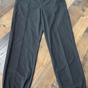 Woman’s Black Jogger Style Pant- BNWOT